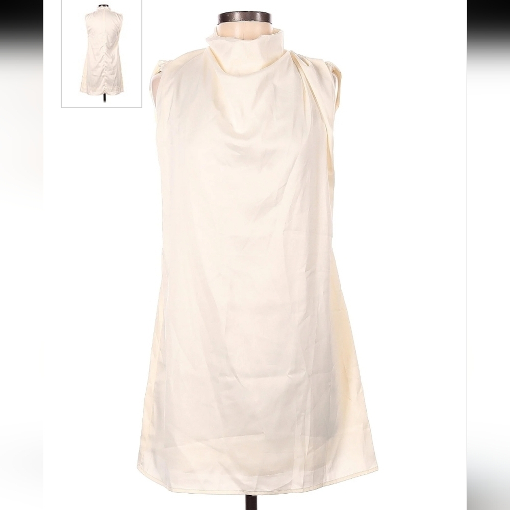 NWOT Lena high neck ruched shoulder sleeveless shift dress Size Small - Picture 2 of 6